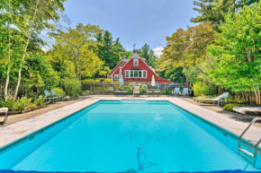 Charming New England Estate with 4 Fire Pits!